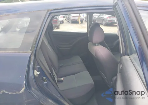 2004 Toyota Matrix Standard from USA, damaged, VIN 2T1KR32E94C260238